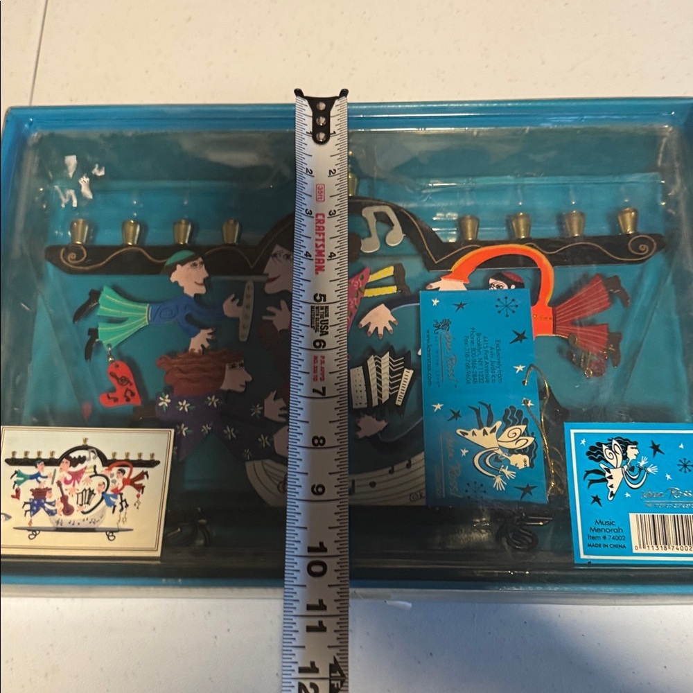 KAREN ROSSI..VINTAGE MENORAH."2000" - Picture 7 of 10